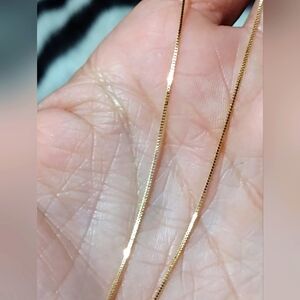 14kt gold box chain necklace